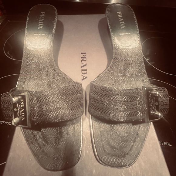 Prada Slip on Sandals - EU 40 Size 9 US - Picture 1 of 14